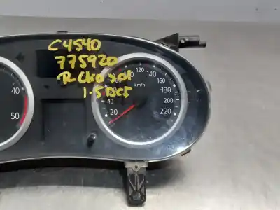 Автозапчастина б/у панель інструментів для renault clio ii fase ii (b/cb0) base authentique 65 cv / 48 kw посилання на oem iam 8200276533