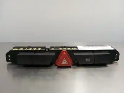 Second-hand car spare part hazard warning lights for kia cee´d active oem iam references 937001h900