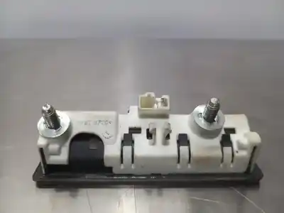 İkinci el araba yedek parçası DIS KAPI KOLU için AUDI A5 SPORTBACK (8T)  OEM IAM referansları 5N0827566  N1.Z1.24.3.A