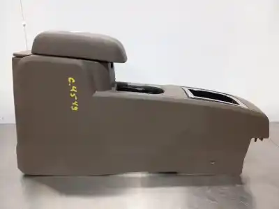 Автозапчасти б/у центральный подлокотник за dodge journey van (jc) 2.0 crd ссылки oem iam 100013907