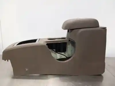 Автозапчасти б/у центральный подлокотник за dodge journey van (jc) 2.0 crd ссылки oem iam 100013907  n1.z2.11.4.2
