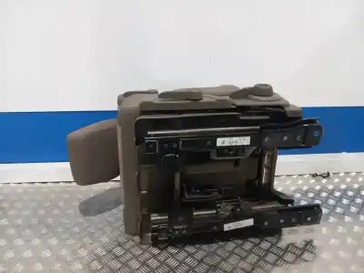 Автозапчастина б/у задні сидіння для dodge journey van (jc) 2.0 crd посилання на oem iam   n2.z2.pasillo.5.f.2