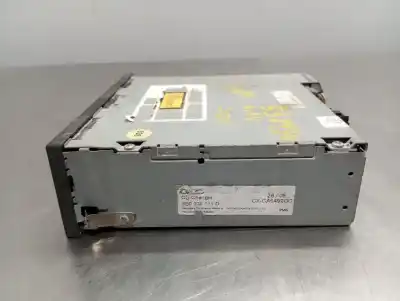 Pezzo di ricambio per auto di seconda mano impianto audio / radio cd per audi a4 avant (8e) 2.0 tdi riferimenti oem iam 8e0035111d  n1.z3.2.5.3