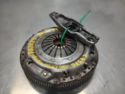 Автозапчастина б/у комплект зцеплення для skoda fabia (6y2/6y3) attractive посилання на oem iam 045141025a  n2.z1.17.4.2