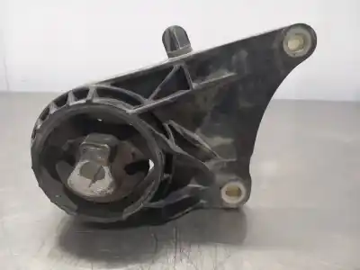 Second-hand car spare part engine support for opel insignia a sedán (g09) 2.0 cdti (69) oem iam references 13227767  n1.z2.6.10.5