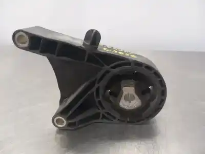 Second-hand car spare part engine support for opel insignia a sedán (g09) 2.0 cdti (69) oem iam references 13227767  n1.z2.6.10.5
