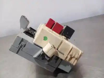 Pezzo di ricambio per auto di seconda mano scatola relè/fusibili per fiat stilo (192) 1.9 jtd cat riferimenti oem iam 46797609 501208530080  n1.z2.9.4.1