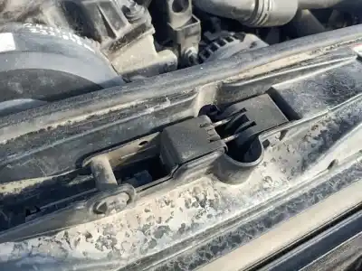 Автозапчастина б/у замок капота для audi a4 b6 (8e2) 1.9 tdi посилання на oem iam 