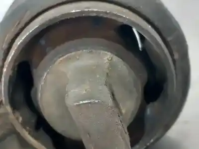 Peça sobressalente para automóvel em segunda mão braço de suspensão inferior dianteiro direito por volvo xc90 v8 executive geartronic (7 asientos) referências oem iam 8846614