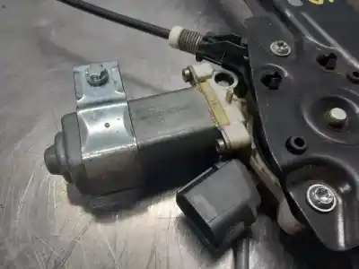 Peça sobressalente para automóvel em segunda mão elevador de vidros dianteiro direito por bmw serie 5 berlina (e60) 525d referências oem iam 7075668e