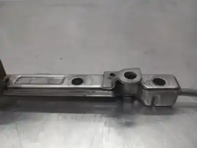 Peça sobressalente para automóvel em segunda mão régua / rampa de injetores por toyota auris hybrid active referências oem iam 