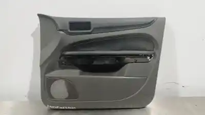 Peça sobressalente para automóvel em segunda mão FORRA / REVESTIMENTO DA PORTA DIANTEIRA DIREITA por FORD FOCUS BERLINA (CAP)  Referências OEM IAM   N1.Z1.44.5.B