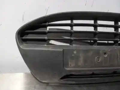 Автозапчастина б/у решіта переднього бампера для ford ka (ccu) titanium посилання на oem iam 735437417  n1.z3.3.2.4