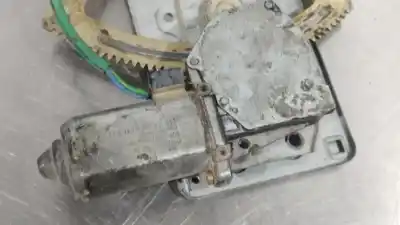 Pezzo di ricambio per auto di seconda mano ALZACRISTALLI ANTERIORE DESTRO per FORD SCORPIO I (GAE, GGE)  Riferimenti OEM IAM 83BB14553AB 85GBA23200BA 0130821083 49317  N1.Z2.19.1.1