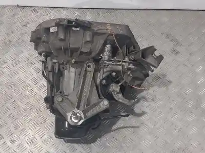 Автозапчастина б/у коробка передач для renault scenic ii grand dynamique посилання на oem iam jr5104 esta n2.z1.35.3.3