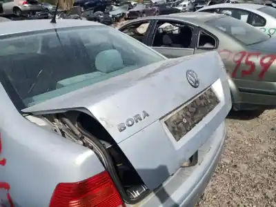 Автозапчастина б/у крішка багажника для volkswagen bora i (1j2) 1.6 посилання на oem iam   