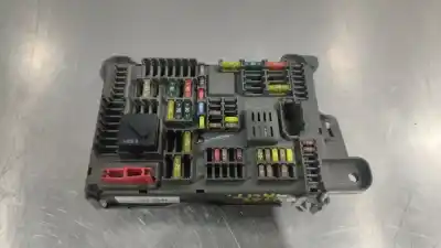 Peça sobressalente para automóvel em segunda mão caixa de fusíveis e relés por bmw x5 (e70) 3.0sd referências oem iam 518954020a