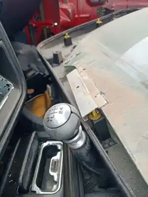 Pezzo di ricambio per auto di seconda mano pomello della leva del cambio per peugeot 406 coupe (s1/s2) 4hx(dw12ted4/fap) riferimenti oem iam   