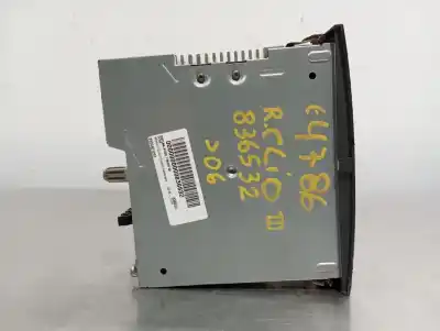 Pezzo di ricambio per auto di seconda mano impianto audio / radio cd per renault clio iii confort dynamique riferimenti oem iam 8200401291  n1.z3.2.5.3