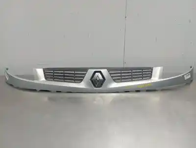 Автозапчастина б/у ПЕРЕДНЯ РЕШІТА для RENAULT KANGOO (F/KC0)  Посилання на OEM IAM 8200150629  N1.Z3.3.6.2