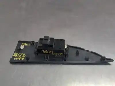 Автозапчасти б/у выключатель переднего правого окна за ssangyong kyron 200 xdi premium 4wd ссылки oem iam 7226009000  n1.z1.18.5