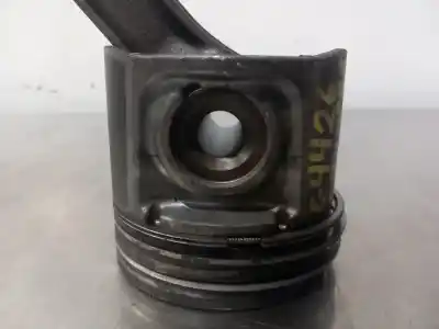 Second-hand car spare part piston for citroen jumper combi desde ´02 33 m 2.8 hdi confort oem iam references   n2.z1.11.3.3