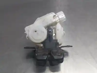 Second-hand car spare part trunk lock for toyota yaris active oem iam references   n1.z1.26.1.b