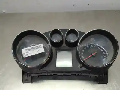 Second-hand car spare part dashboard for opel insignia a sedán (g09) 2.0 cdti (69) oem iam references 22783076