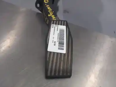 Second-hand car spare part accelerator pedal for opel insignia a sedán (g09) 2.0 cdti (69) oem iam references 13237352