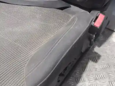 Автозапчасти б/у сиденье правое переднее за opel insignia a sedán (g09) 2.0 cdti (69) ссылки oem iam   n2.z2.pasillo.1.f.5