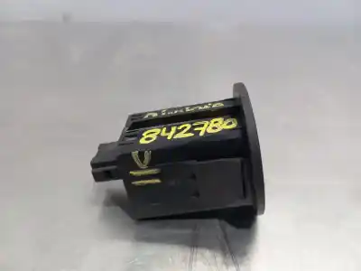 Second-hand car spare part switch for opel insignia a sedán (g09) 2.0 cdti (69) oem iam references 13577258  n1.z2.8.2.4