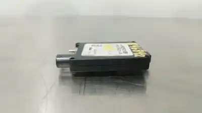 Автозапчастина б/у антенний підсилювач для land rover range rover (lm) 4.4 v8 cat посилання на oem iam 3h4219g255ab  n1.z2.5.4.4