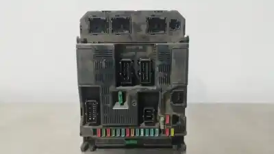 Second-hand car spare part fuse box unit for peugeot 307 break / sw (s1) 307 break / sw (s1) (2002 - 2005) oem iam references 2697004  n1.z2.9.4.3
