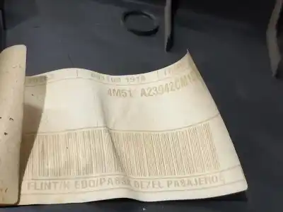 Peça sobressalente para automóvel em segunda mão forra / revestimento da porta dianteira direita por ford focus berlina (cap) ghia referências oem iam 4m51a23942c