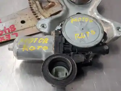 Автозапчастина б/у РЕГУЛЯТОР СКЛА ЗАДНЬОГО ПРАВОГО для LEXUS RX 300 (MCU35)  Посилання на OEM IAM   N1.Z2.18.3.1