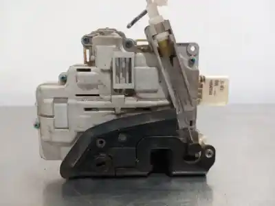 Автозапчастина б/у замок дверей заднього лівого для audi a4 avant (8e) 2.5 tdi (120kw) посилання на oem iam 8e0839015aa  n1.z1.28.2.m