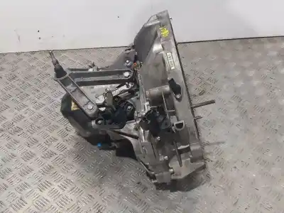 Автозапчасти б/у коробка передач за renault clio iii imusic confort dynamique ссылки oem iam jh3172 esta n2.z1.35.2.b Автозапчасти б/у коробка передач за renault clio iii imusic confort dynamique ссылки oem iam jh3172 esta n2.z1.35.2.b