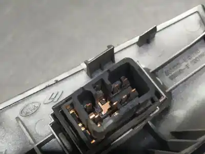 Piesă de schimb auto la mâna a doua panou comandã geamuri electrice spate dreapta pentru kia sportage ex referințe oem iam 4835251110