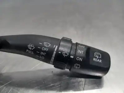 Автозапчастина б/у КОМАНДА ЧИСТИТИ для KIA SPORTAGE  Посилання на OEM IAM 621W05200  N1.Z1.32.4.M