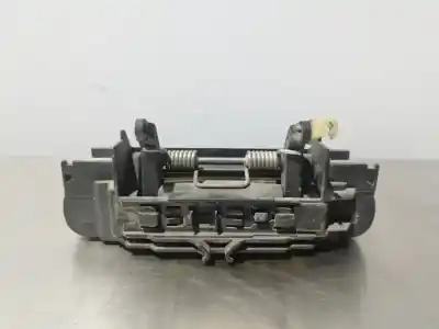 Second-hand car spare part exterior right front door handle for audi a3 (8p1) 2.0 tdi 16v oem iam references 4b0839885