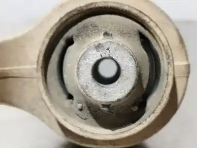 Pezzo di ricambio per auto di seconda mano braccio sospensione inferiore anteriore destro per audi a4 berlina (8e) 1.9 tdi riferimenti oem iam 