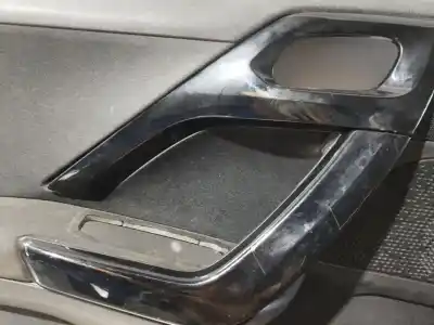 Peça sobressalente para automóvel em segunda mão forra / revestimento da porta dianteira esquerda por peugeot 208 access referências oem iam 