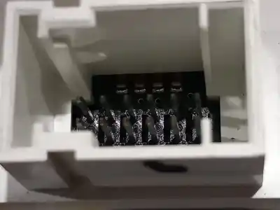 Peça sobressalente para automóvel em segunda mão comando de sofagem (chauffage / ar condicionado)  por peugeot 208 access referências oem iam   n1.z2.8.4.4