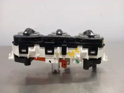 Peça sobressalente para automóvel em segunda mão comando de sofagem (chauffage / ar condicionado)  por peugeot 208 access referências oem iam   n1.z2.8.4.4