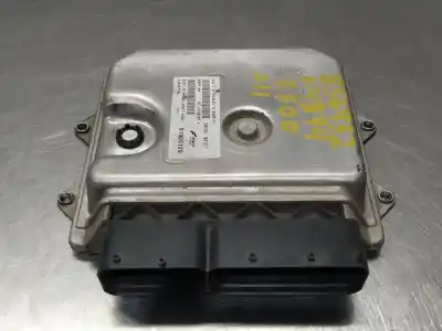Peça sobressalente para automóvel em segunda mão centralina de motor uce por fiat 500 cabrio (150) bydiesel 86 cv / 63 kw referências oem iam 51903129