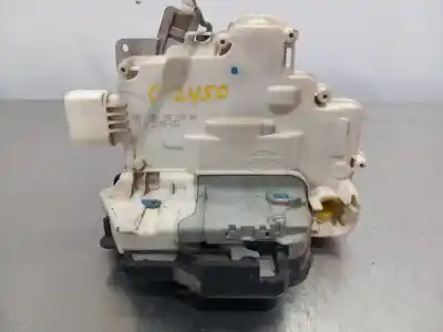 Автозапчастина б/у замок передніх дверей лівий для audi a4 avant (8e) 2.5 tdi (120kw) посилання на oem iam 