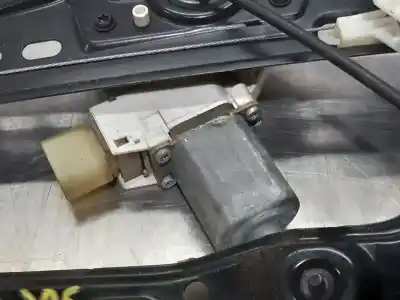 Peça sobressalente para automóvel em segunda mão elevador de vidros dianteira esquerda por bmw serie 3 touring (e91) 320i referências oem iam 7060265s
