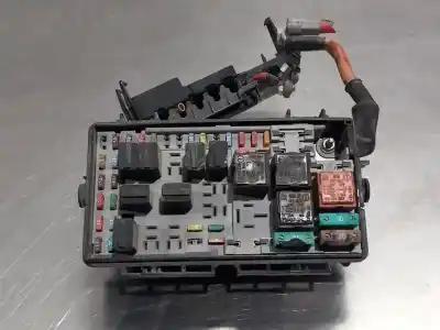 Pezzo di ricambio per auto di seconda mano scatola relè/fusibili per opel corsa d catch me riferimenti oem iam 13217392ef  n1.z2.9.3.2