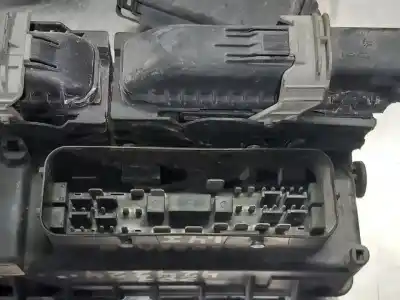 Pezzo di ricambio per auto di seconda mano scatola relè/fusibili per opel corsa d catch me riferimenti oem iam 13217392ef  n1.z2.9.3.2