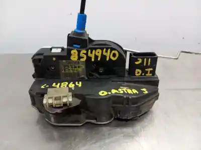 Second-hand car spare part left front door lock for opel astra j (p10) 1.4 turbo (68) oem iam references 13577979